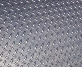 Thép tấm chống trượt